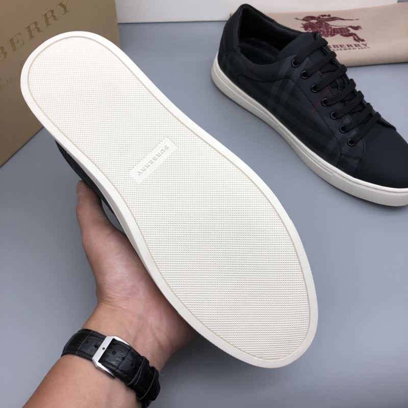 Burberry Low Shoes